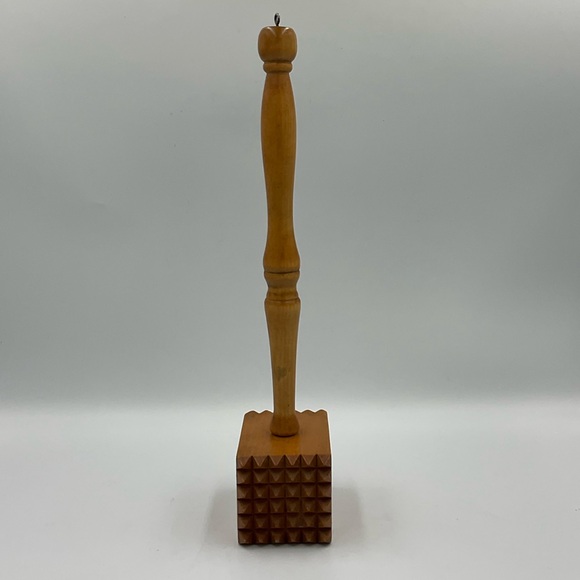 Vintage Wooden Meat Tenderizer Mallet with Handle - Picture 2 of 6